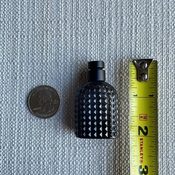 VALENTINO UOMO Born in Roma miniature fragrance - Picture 2 of 6